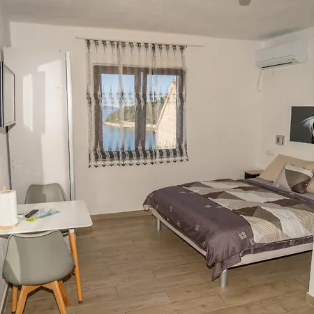 Guest house Caric