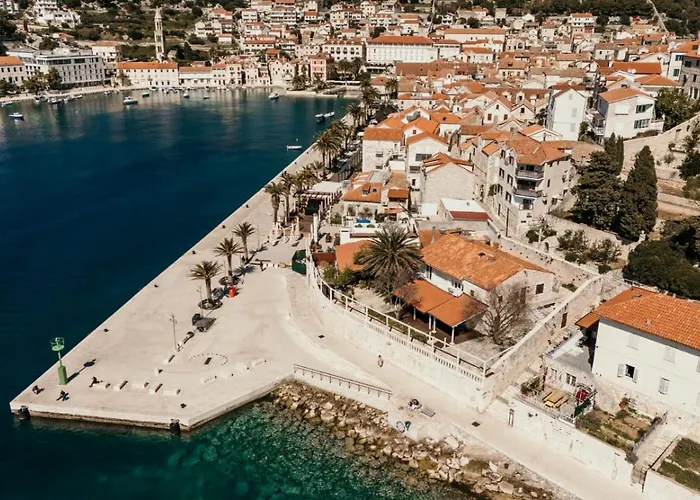 Caric Affittacamere 4*