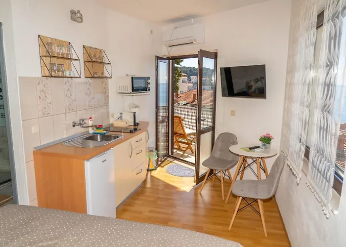 Caric Casa de hóspedes 4*